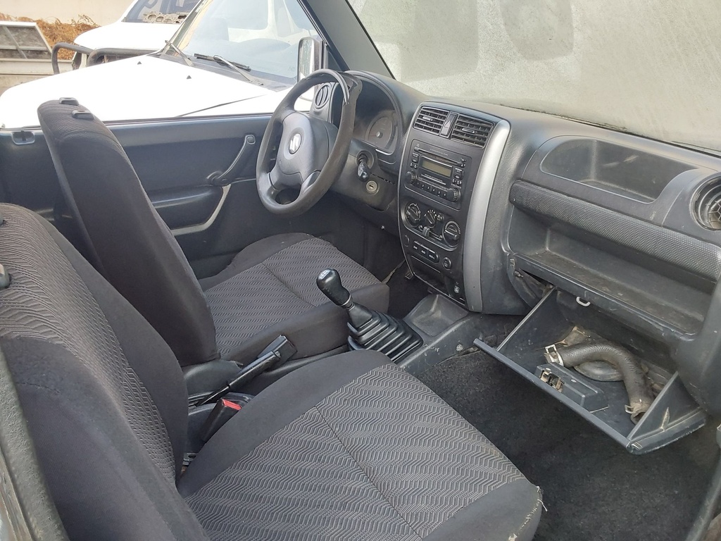 Suzuki Jimny | LD-57-21-FK​